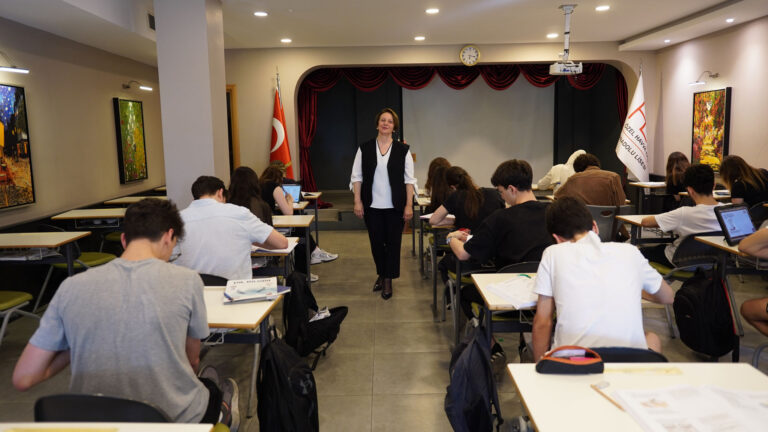 Üsküdar’daki En İyi Lise Hangisi?